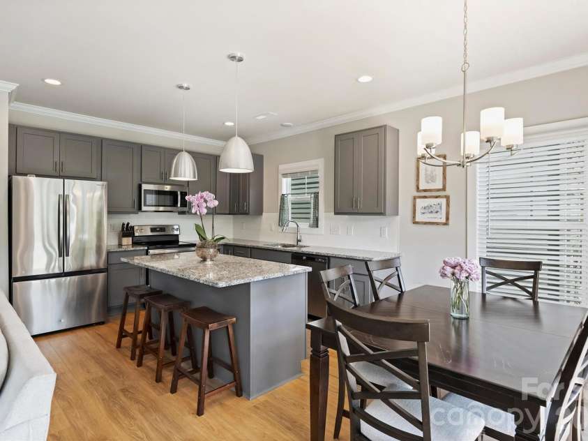 9034 Henry Thoreau Road, Charlotte, NC 28214.  MLS# CAR4399130, YatesRealty ID 43360. 