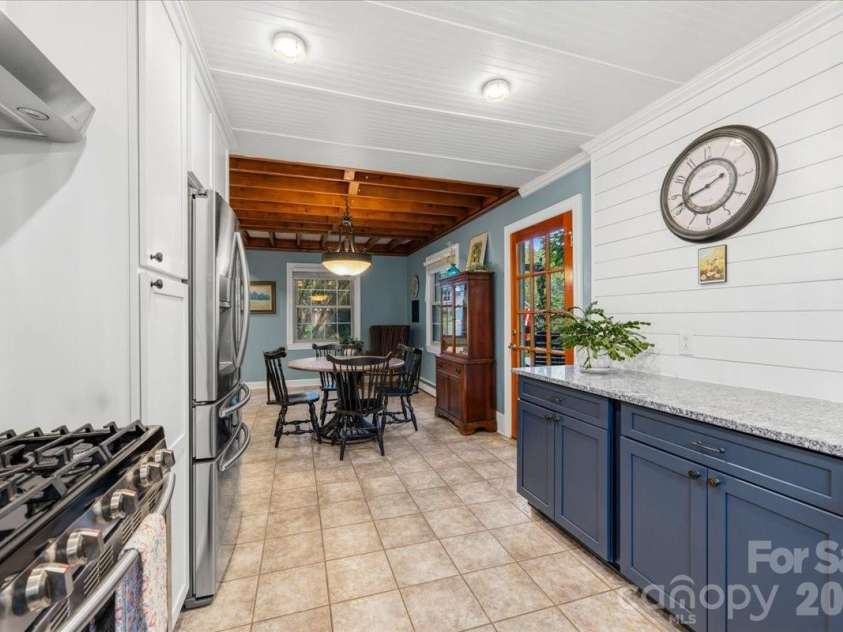 104 Hawthorne Lane, Morganton, NC 28655.  MLS# CAR4411342, YatesRealty ID 43361. 