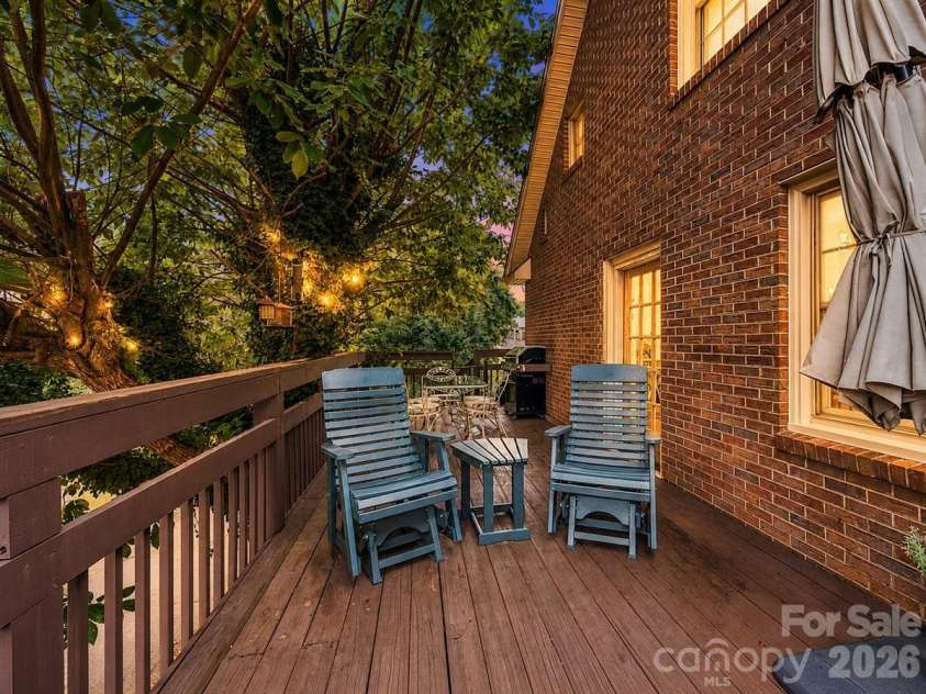 104 Hawthorne Lane, Morganton, NC 28655.  MLS# CAR4411342, YatesRealty ID 43361. 