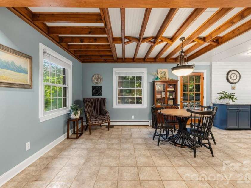 104 Hawthorne Lane, Morganton, NC 28655.  MLS# CAR4411342, YatesRealty ID 43361. Dining Area