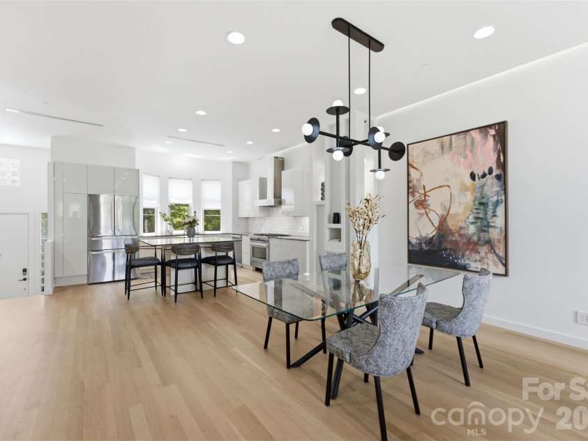 1938 Scott Avenue, Charlotte, NC 28203.  MLS# CAR4410488, YatesRealty ID 43362. 
