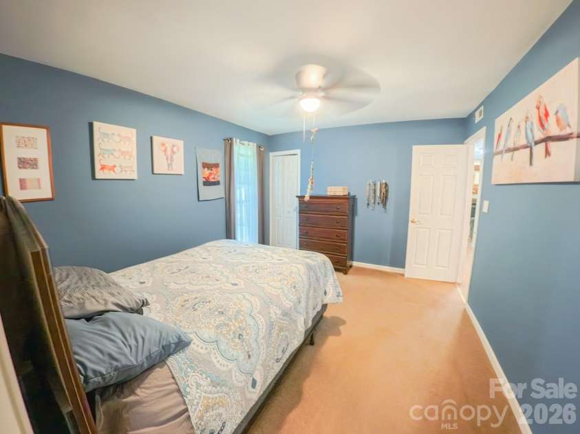 121 Wicklow Drive, Asheville, NC 28806.  MLS# CAR4407980, YatesRealty ID 43364. Primary Bedroom