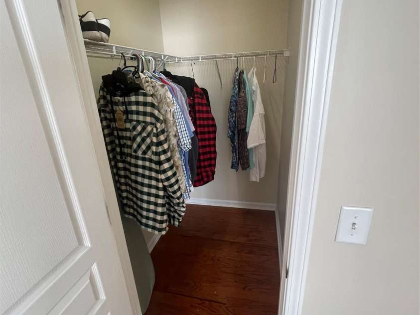 1158 Hammond Drive, Matthews, NC 28104.  MLS# CAR4413176, YatesRealty ID 43366. 