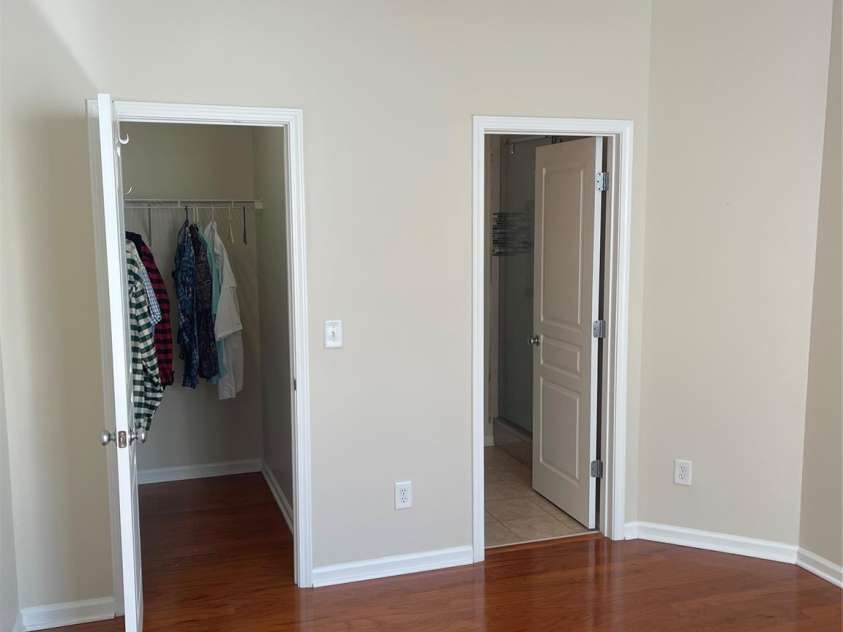 1158 Hammond Drive, Matthews, NC 28104.  MLS# CAR4413176, YatesRealty ID 43366. 