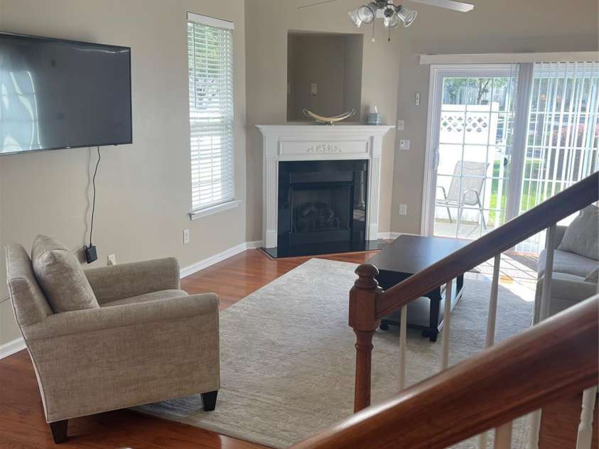 1158 Hammond Drive, Matthews, NC 28104.  MLS# CAR4413176, YatesRealty ID 43366. 