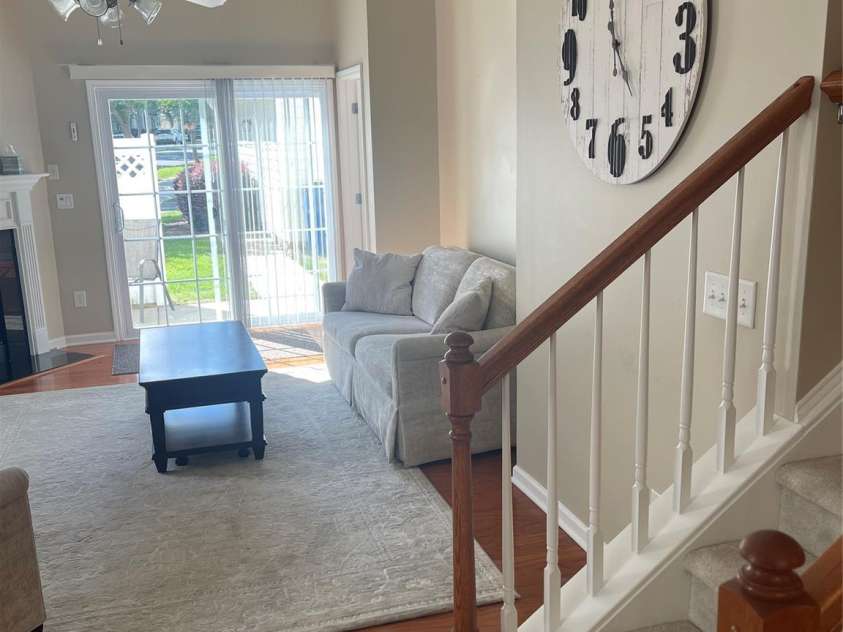 1158 Hammond Drive, Matthews, NC 28104.  MLS# CAR4413176, YatesRealty ID 43366. 