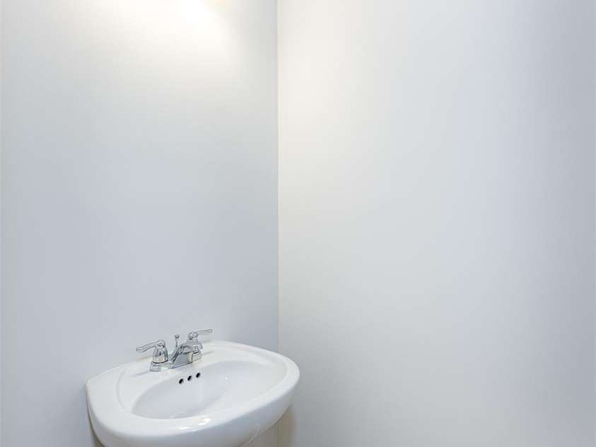 2728 Winn Mill Drive, Gastonia, NC 28056.  MLS# CAR4413708, YatesRealty ID 43367. PHOTOS IS REPRESENTATIONAL - Main level half bathroom
