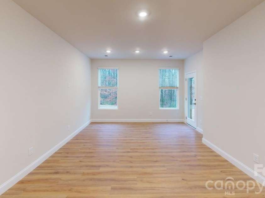 236 Hamrick Road, Gastonia, NC 28056.  MLS# CAR4407985, YatesRealty ID 43368. 