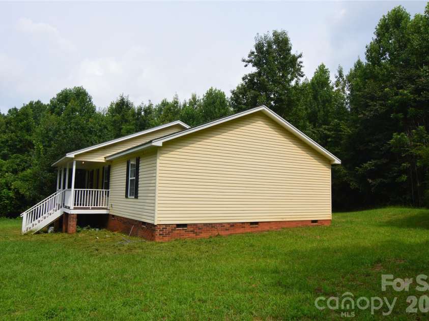 607 Anthony Grove Road, Crouse, NC 28033.  MLS# CAR4410747, YatesRealty ID 43369. 