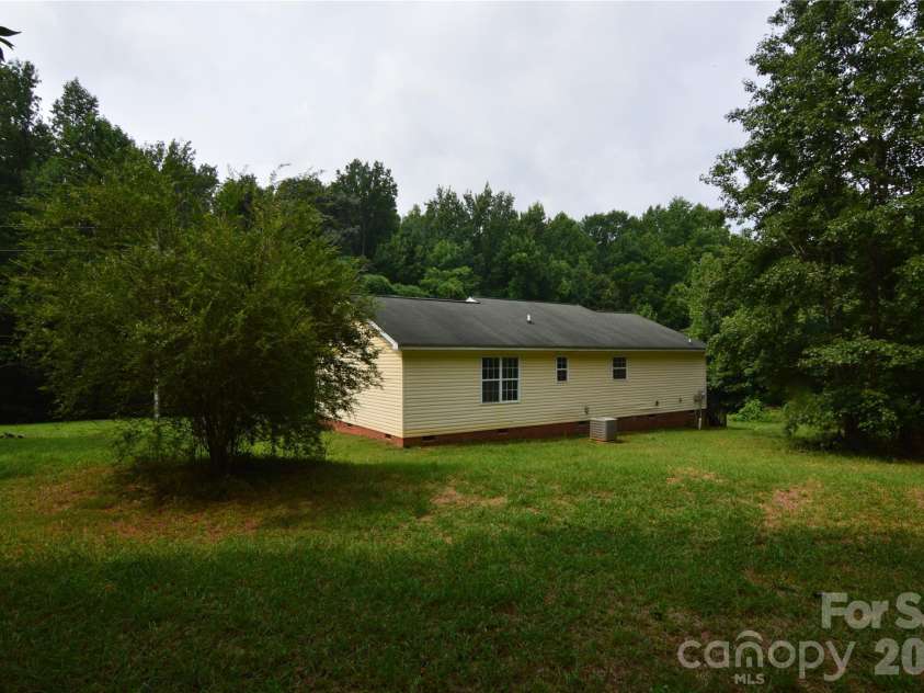 607 Anthony Grove Road, Crouse, NC 28033.  MLS# CAR4410747, YatesRealty ID 43369. 