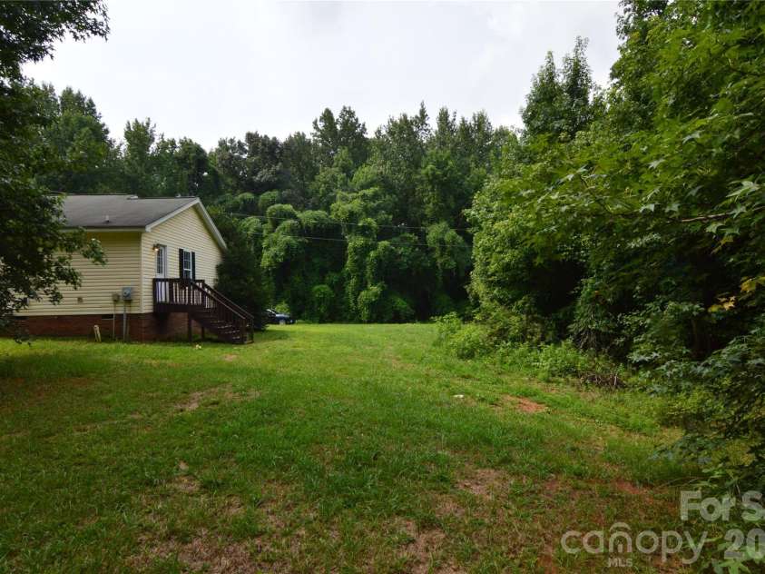 607 Anthony Grove Road, Crouse, NC 28033.  MLS# CAR4410747, YatesRealty ID 43369. 