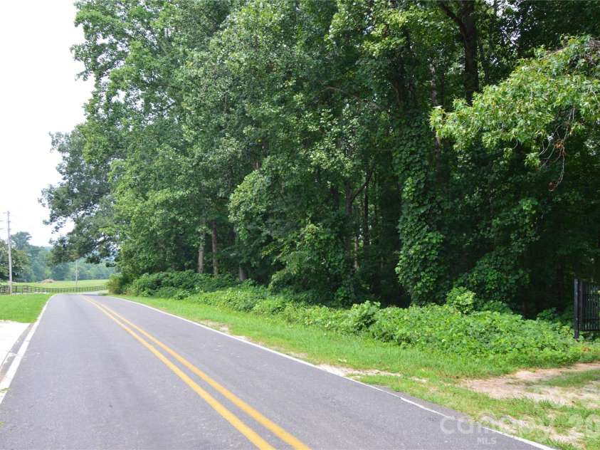 607 Anthony Grove Road, Crouse, NC 28033.  MLS# CAR4410747, YatesRealty ID 43369. 