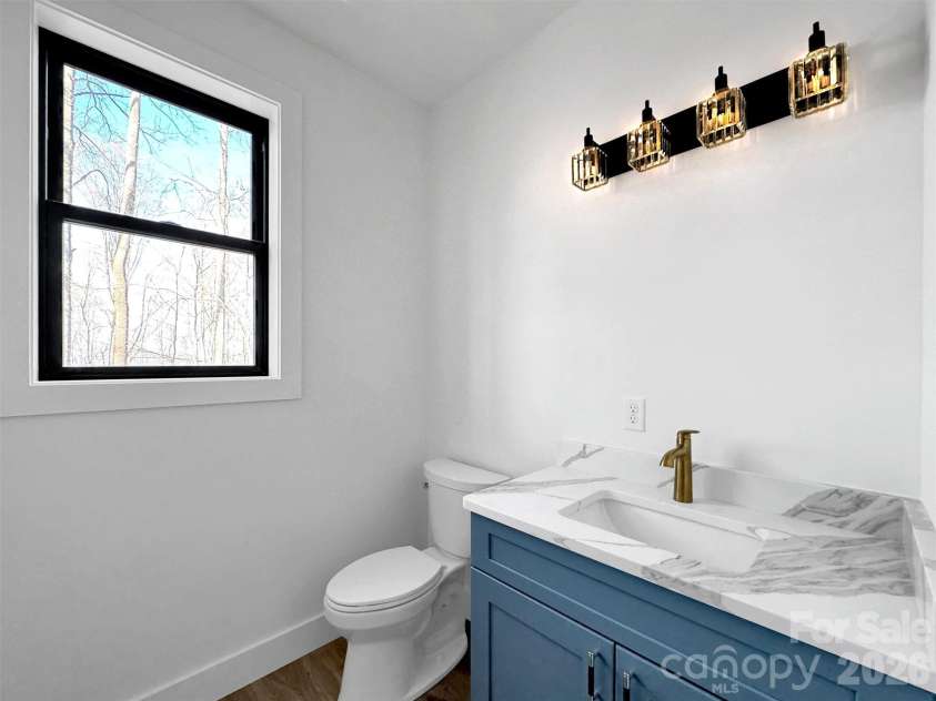1351 Old Country Road, Waynesville, NC 28786.  MLS# CAR4287469, YatesRealty ID 4337. Lower half-bath