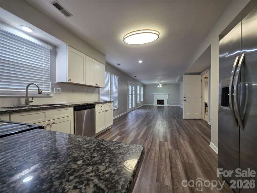 1907 Misty Vale Road, Charlotte, NC 28214.  MLS# CAR4352274, YatesRealty ID 4337. 