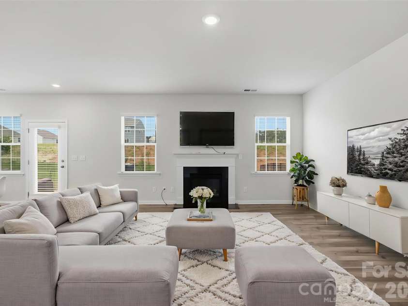 7412 Echoing Hills Lane, Maiden, NC 28650.  MLS# CAR4409105, YatesRealty ID 43371. 