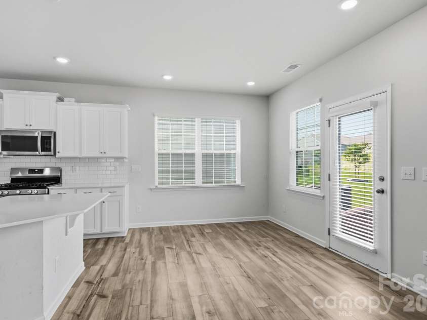 7412 Echoing Hills Lane, Maiden, NC 28650.  MLS# CAR4409105, YatesRealty ID 43371. 