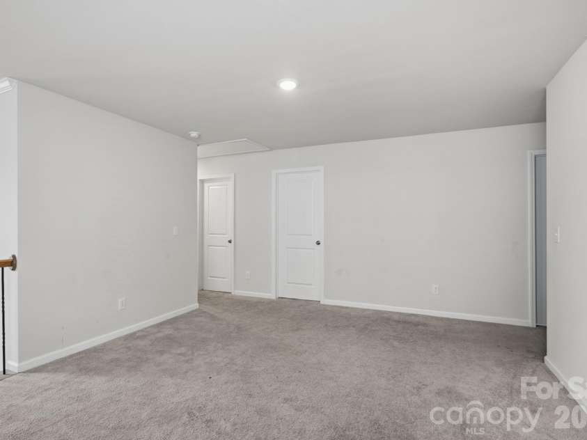 7412 Echoing Hills Lane, Maiden, NC 28650.  MLS# CAR4409105, YatesRealty ID 43371. 