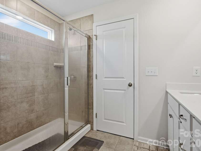 7412 Echoing Hills Lane, Maiden, NC 28650.  MLS# CAR4409105, YatesRealty ID 43371. 