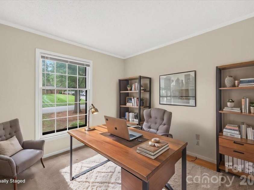 5000 Cedar Forest Drive, Charlotte, NC 28226.  MLS# CAR4411077, YatesRealty ID 43376. 