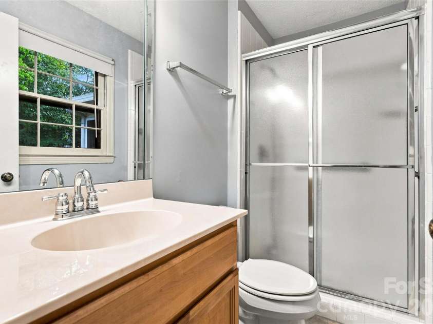5000 Cedar Forest Drive, Charlotte, NC 28226.  MLS# CAR4423449, YatesRealty ID 43376. 