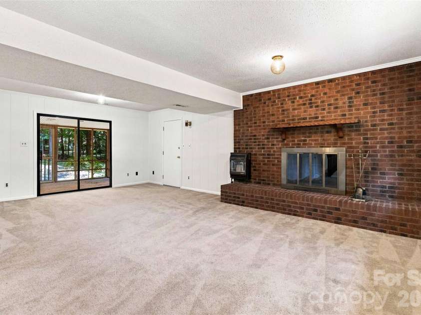 5000 Cedar Forest Drive, Charlotte, NC 28226.  MLS# CAR4423449, YatesRealty ID 43376. 