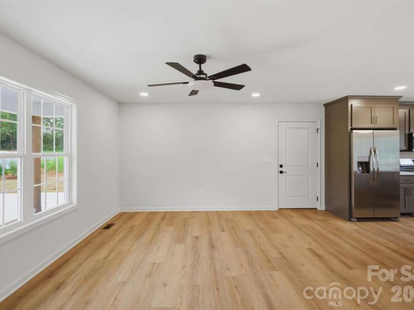155 Haven Circle, Stony Point, NC 28678.  MLS# CAR4408369, YatesRealty ID 43377. 