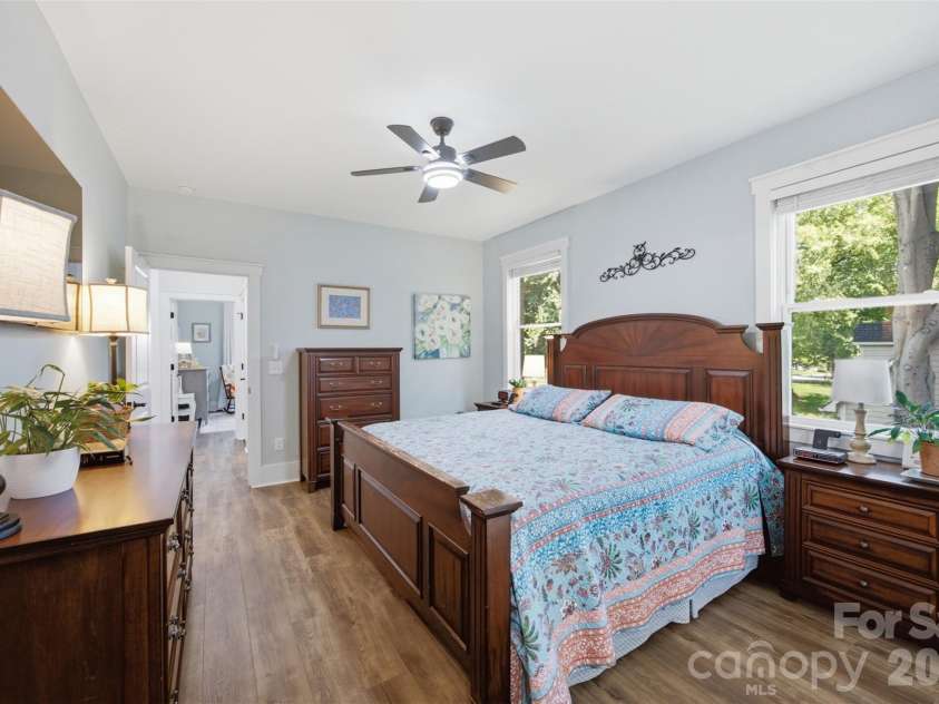 2633 Independence Way, Gastonia, NC 28056.  MLS# CAR4411790, YatesRealty ID 43378. 