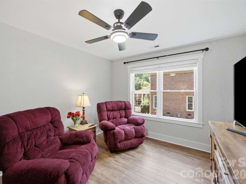 2633 Independence Way, Gastonia, NC 28056.  MLS# CAR4411790, YatesRealty ID 43378. 