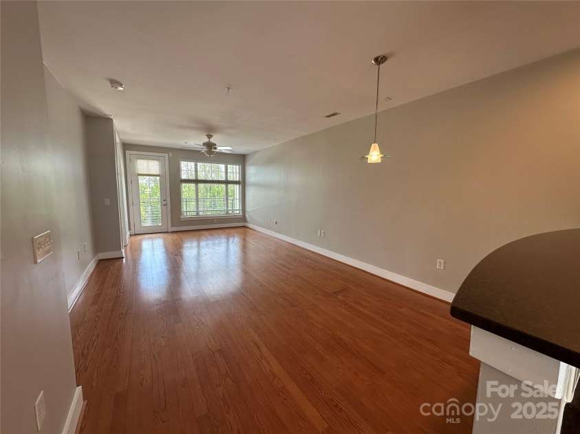 1101 1st Street, Charlotte, NC 28202.  MLS# CAR4282348, YatesRealty ID 4338. Open and Spacious
