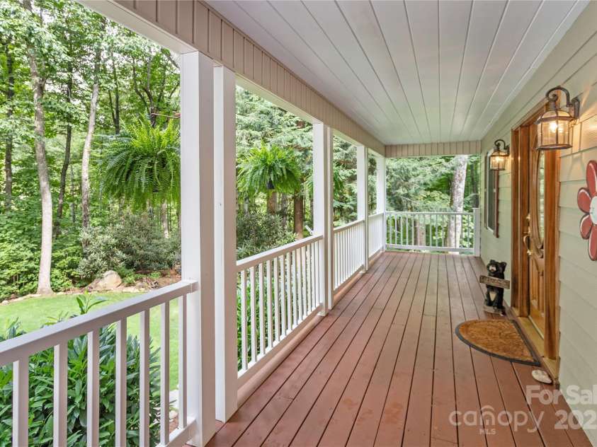 93 Hickory Drive, Maggie Valley, NC 28751.  MLS# CAR4290605, YatesRealty ID 4338. Inviting covered front porch