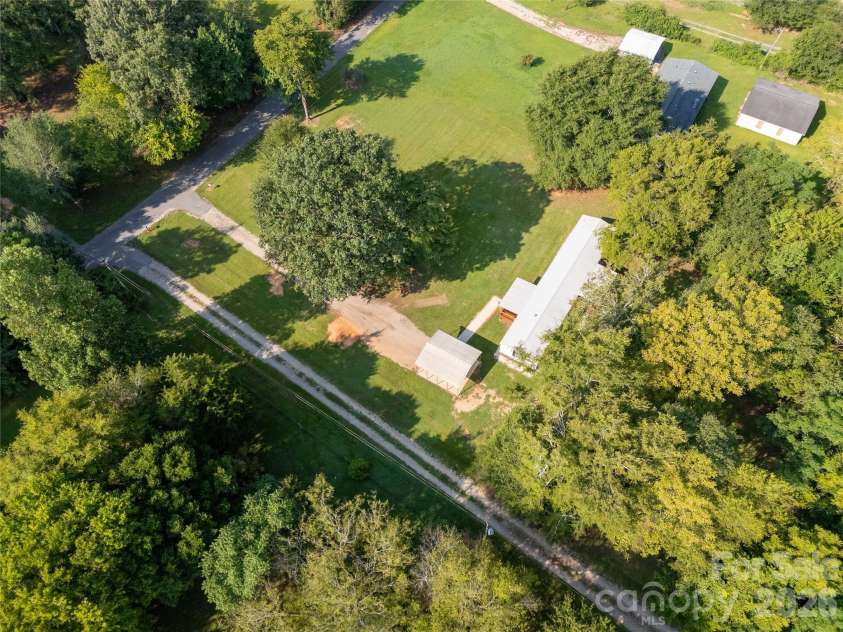 3902 Appaloosa Rdg Road, Richburg, SC 29729.  MLS# CAR4413226, YatesRealty ID 43380. 