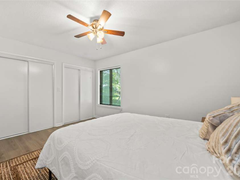 63 Shepard Square, Brevard, NC 28712.  MLS# CAR4411388, YatesRealty ID 43382. 