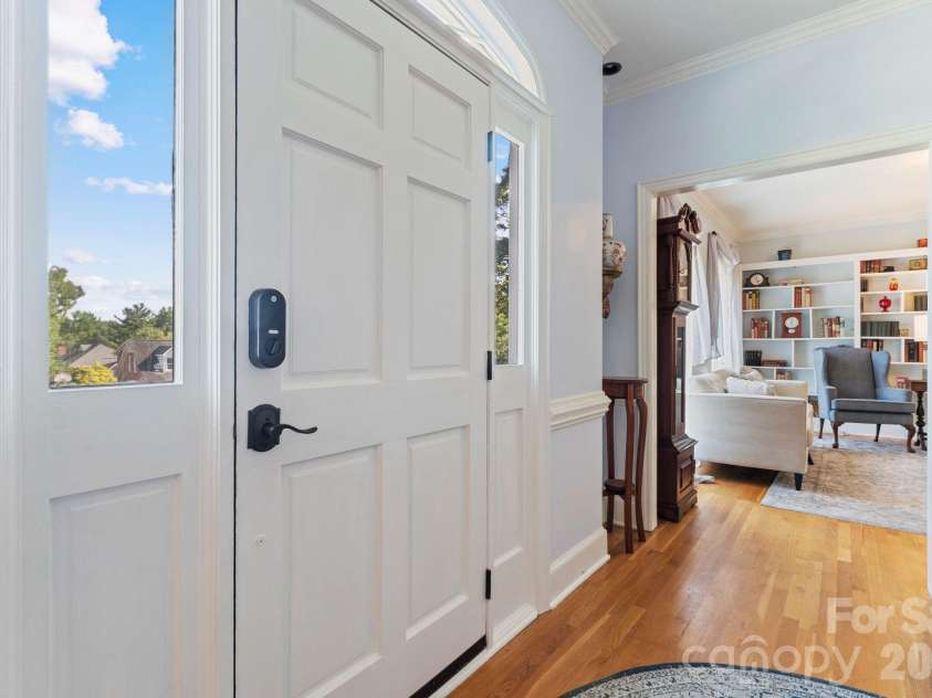 1006 Chelsea Place, Matthews, NC 28105.  MLS# CAR4408287, YatesRealty ID 43383. 