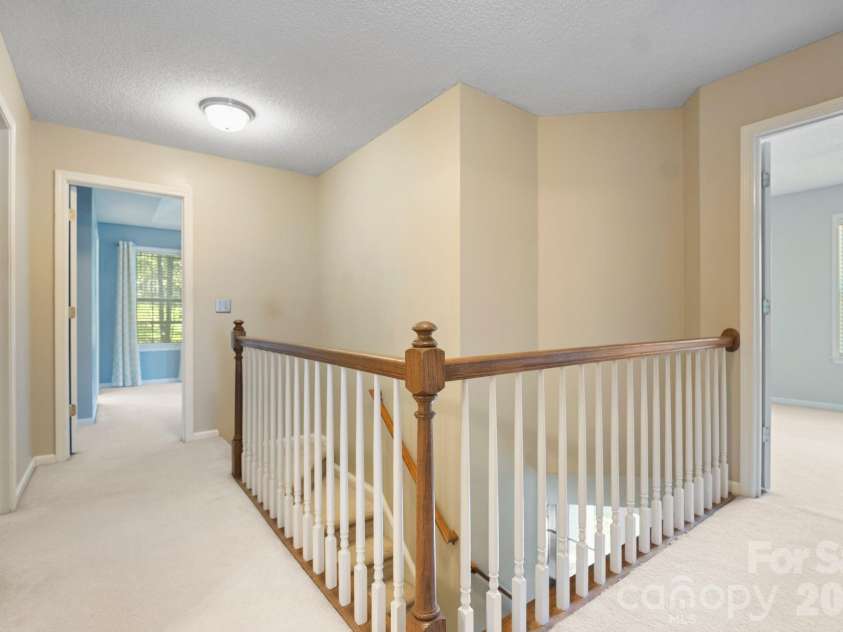 2040 Swaim Drive, Matthews, NC 28105.  MLS# CAR4412314, YatesRealty ID 43384. 