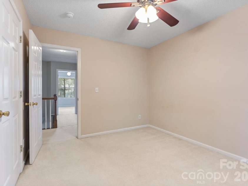 2040 Swaim Drive, Matthews, NC 28105.  MLS# CAR4412314, YatesRealty ID 43384. 
