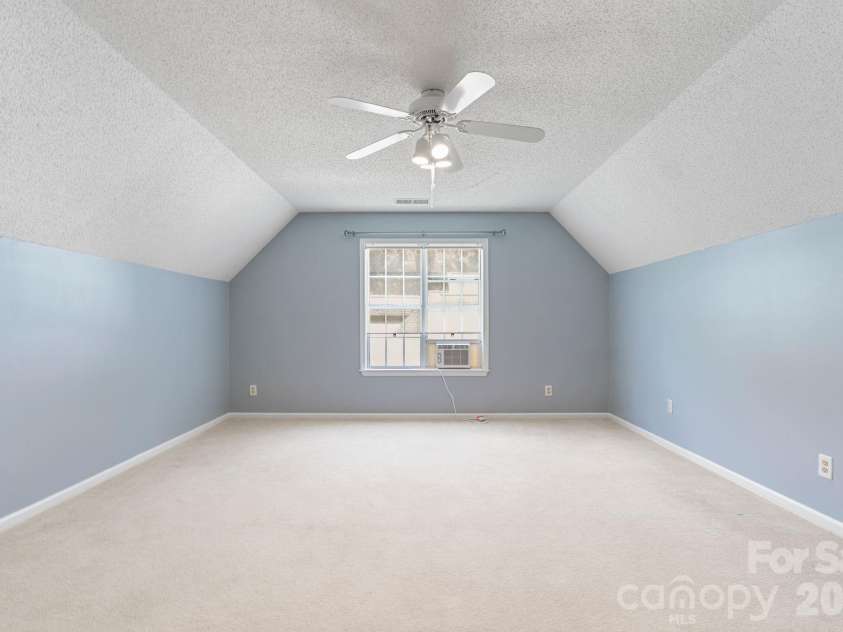 2040 Swaim Drive, Matthews, NC 28105.  MLS# CAR4412314, YatesRealty ID 43384. 