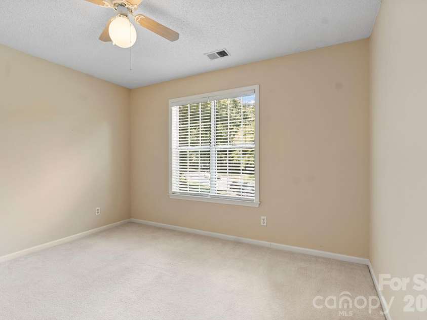 2040 Swaim Drive, Matthews, NC 28105.  MLS# CAR4412314, YatesRealty ID 43384. 