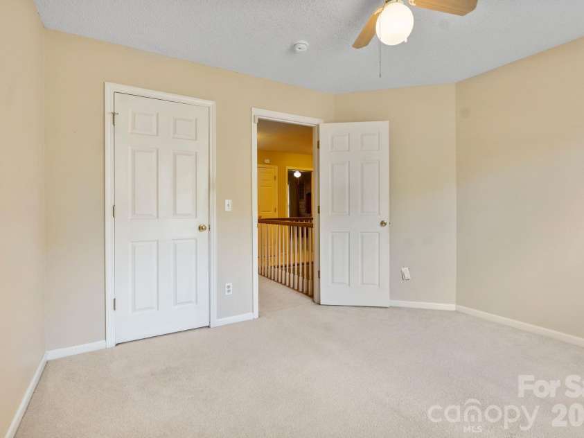2040 Swaim Drive, Matthews, NC 28105.  MLS# CAR4412314, YatesRealty ID 43384. 