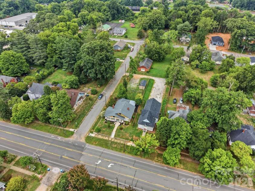 1627 Main Street, Salisbury, NC 28144.  MLS# CAR4402430, YatesRealty ID 43385. 