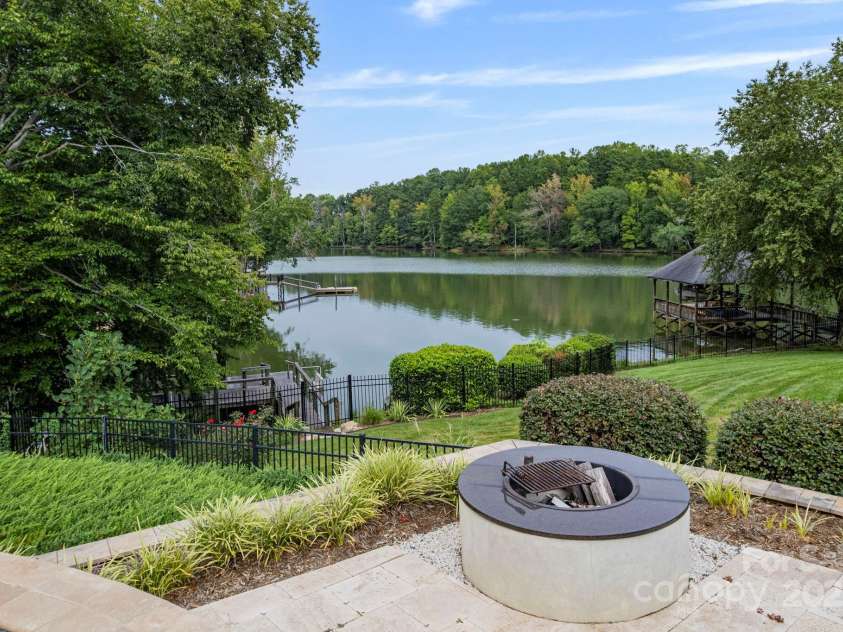 3131 Channel View Landing, Belmont, NC 28012.  MLS# CAR4293406, YatesRealty ID 4339. 