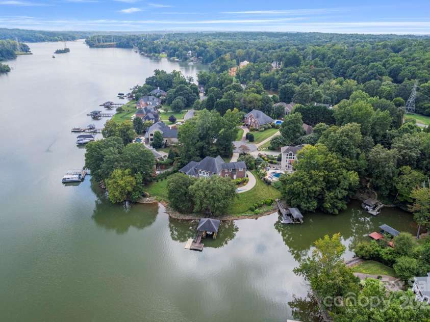 3131 Channel View Landing, Belmont, NC 28012.  MLS# CAR4293406, YatesRealty ID 4339. 