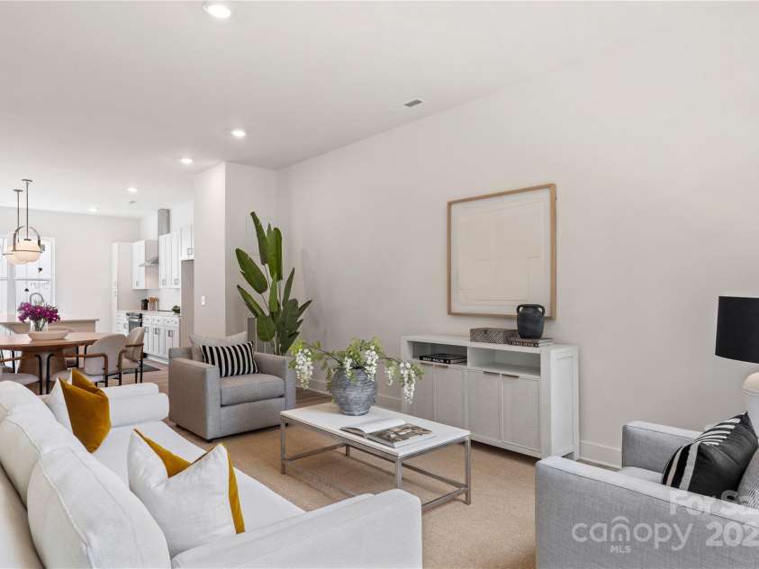 3413 Holabird Lane, Charlotte, NC 28208.  MLS# CAR4231598, YatesRealty ID 4339. 