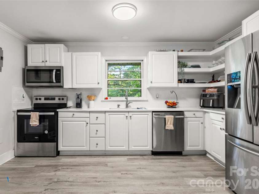 314 Laurel Hill Road, Fort Mill, SC 29707.  MLS# CAR4410458, YatesRealty ID 43390. 