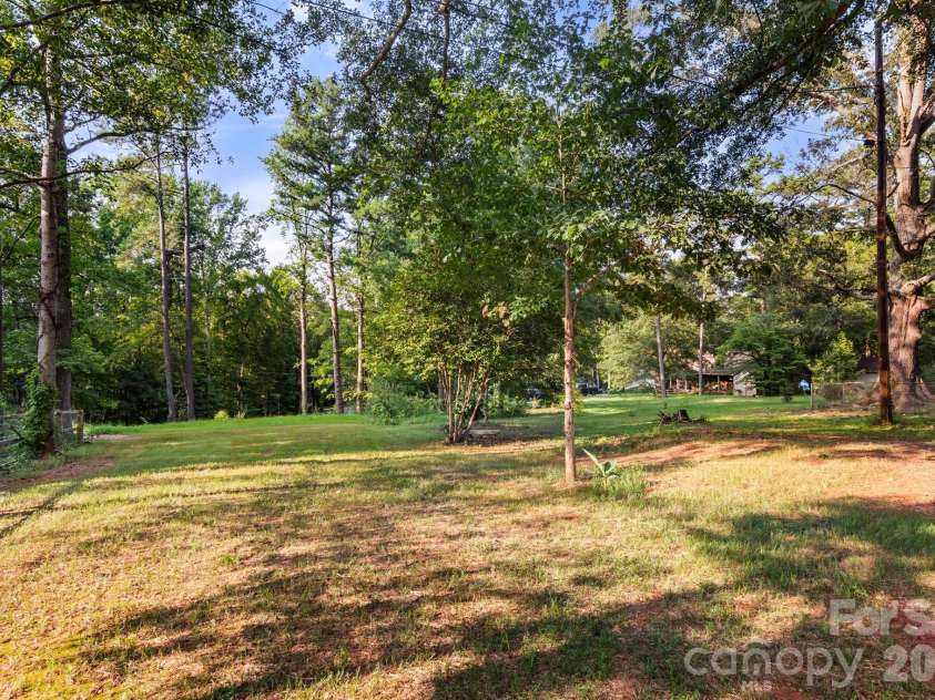 314 Laurel Hill Road, Fort Mill, SC 29707.  MLS# CAR4410458, YatesRealty ID 43390. 