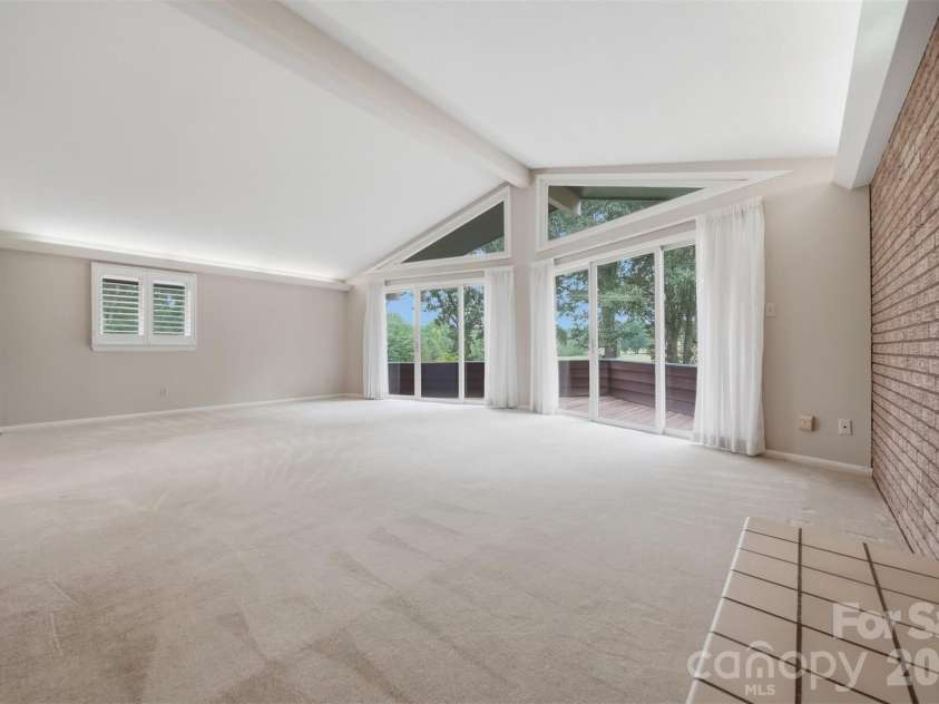 6859 River Bend Road, Claremont, NC 28610.  MLS# CAR4403349, YatesRealty ID 43391. 