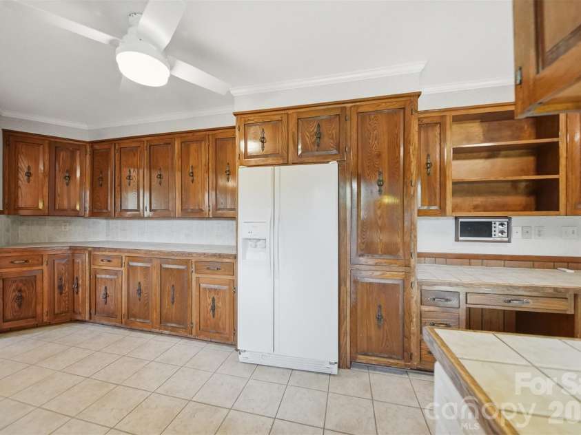 6859 River Bend Road, Claremont, NC 28610.  MLS# CAR4403349, YatesRealty ID 43391. 