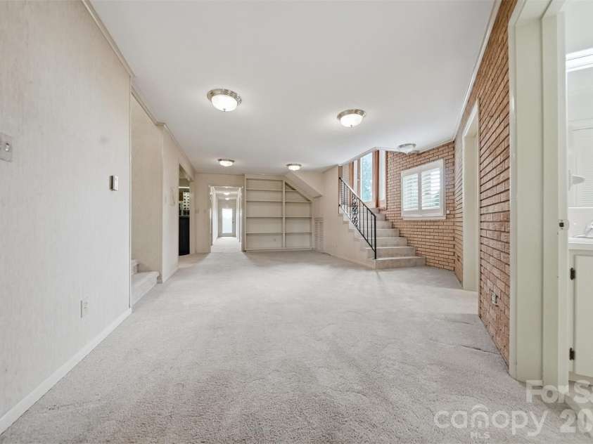 6859 River Bend Road, Claremont, NC 28610.  MLS# CAR4403349, YatesRealty ID 43391. 