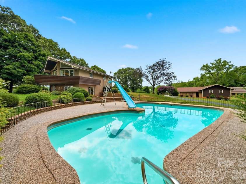 6859 River Bend Road, Claremont, NC 28610.  MLS# CAR4403349, YatesRealty ID 43391. 