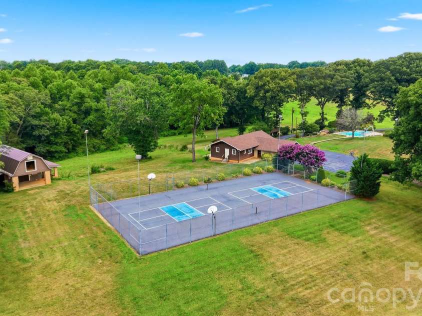 6859 River Bend Road, Claremont, NC 28610.  MLS# CAR4403349, YatesRealty ID 43391. 