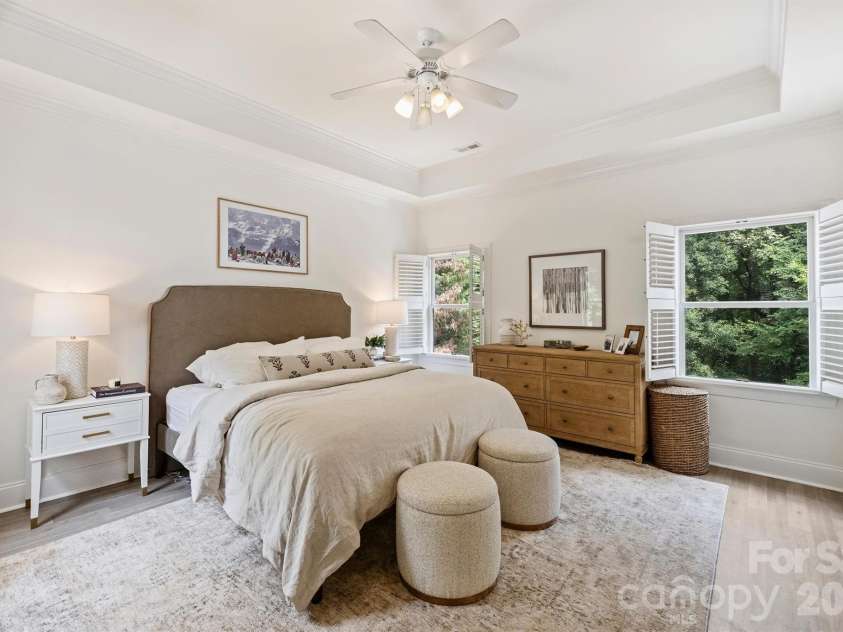 1328 Ivey Drive, Charlotte, NC 28205.  MLS# CAR4411128, YatesRealty ID 43393. 